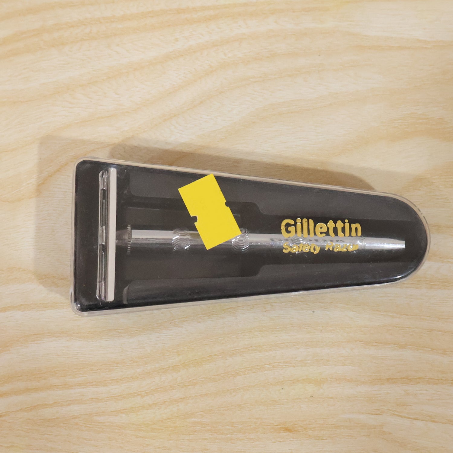 Classic Double Edge Shaving Razor for Men (1 Pc Mix Color)