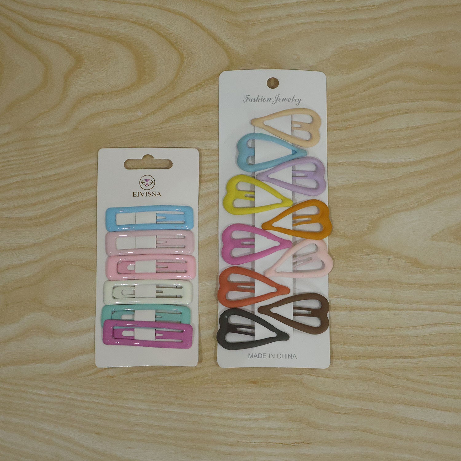 Snap hair pins styling use