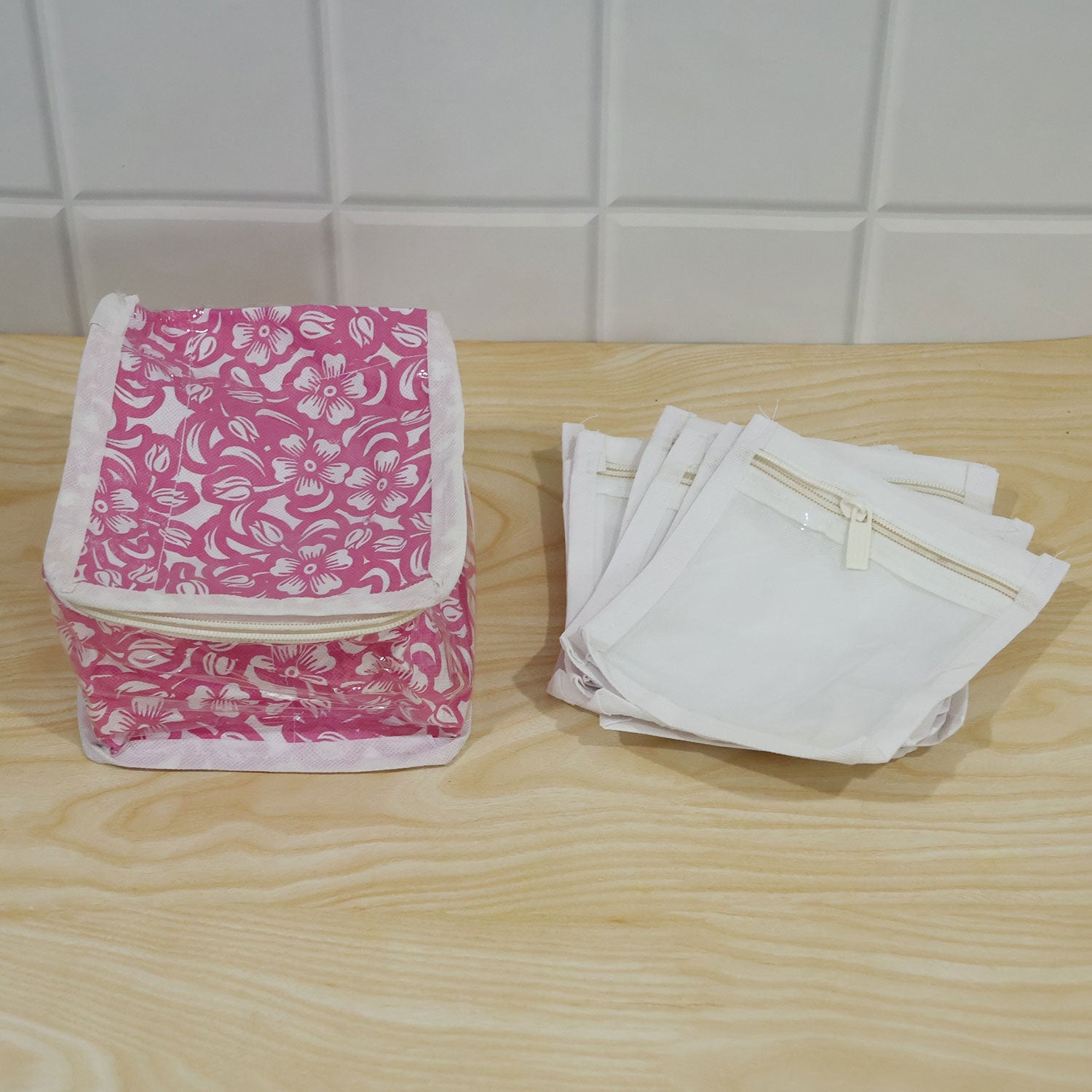 Jewellery organizer kit travel use