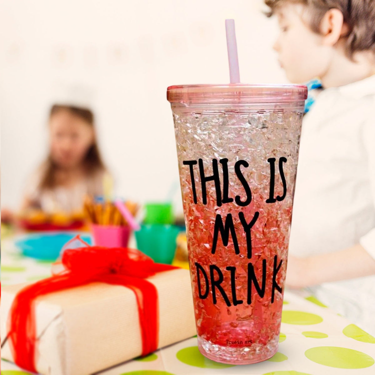 Plastic Creative Cold Drink Cup, Reusable Tea Coffee Tumbler with Lid and Straw, Double Wall Plastic Drinking Sport Bottle, Travel Tumbler