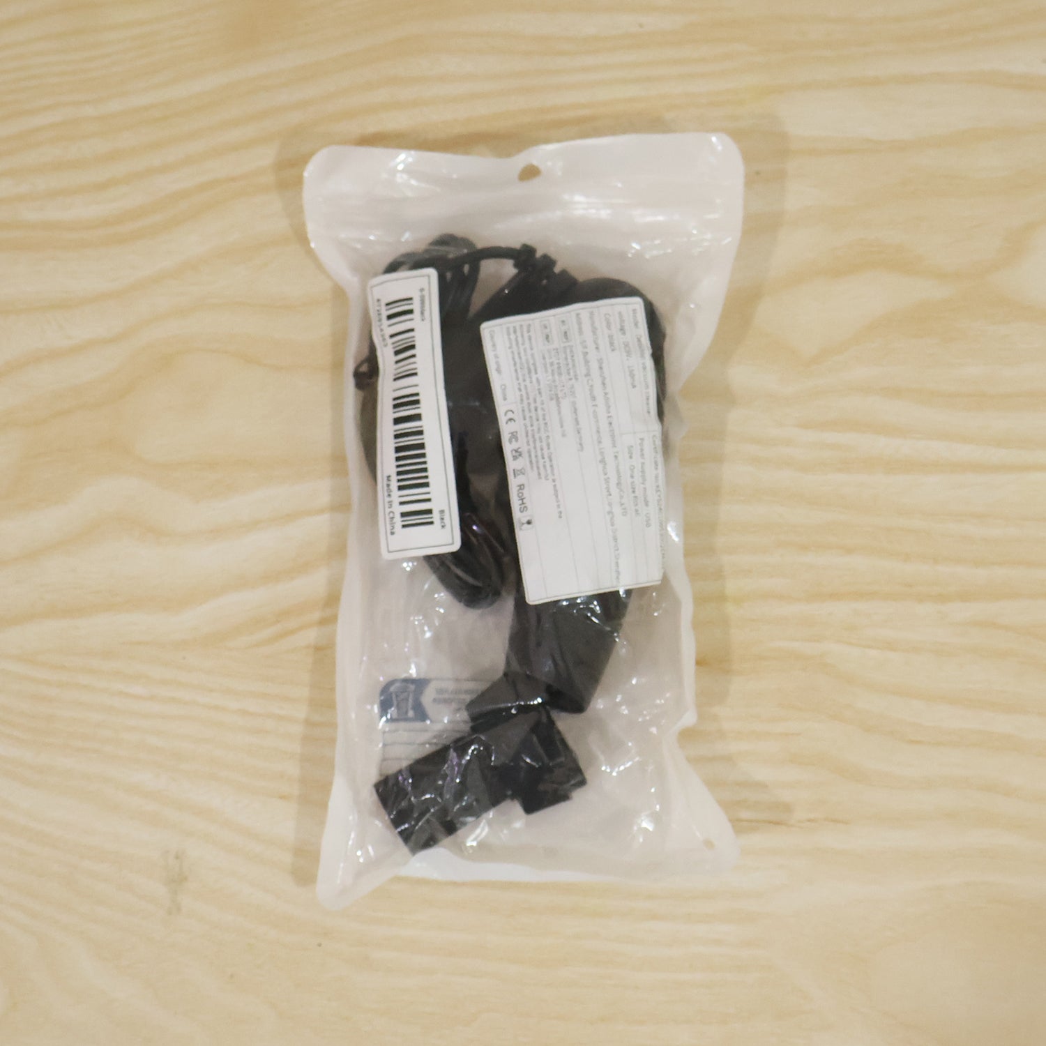 Live photo of USB mini handheld vacuum cleaner