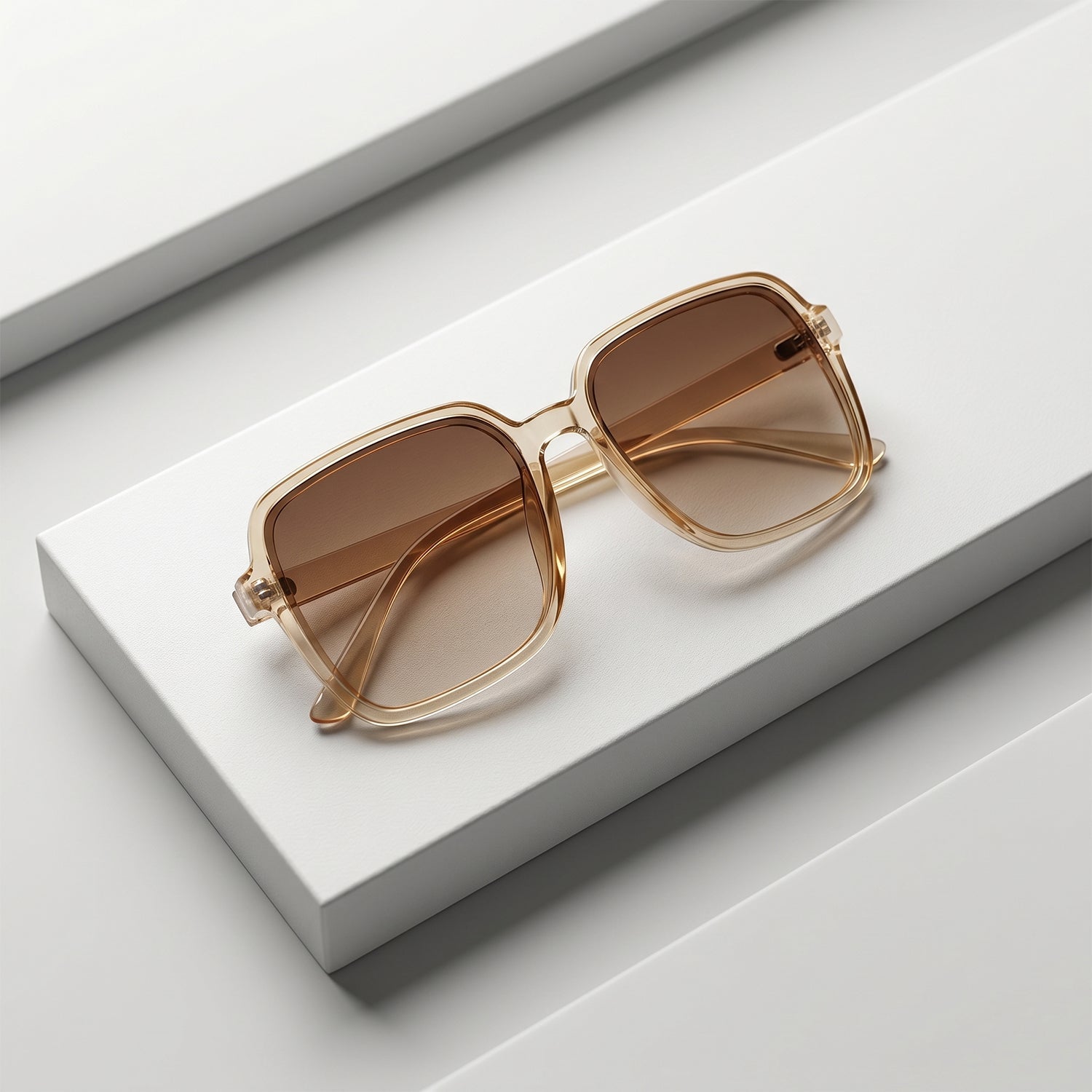 Retro sunglasses fashion use
