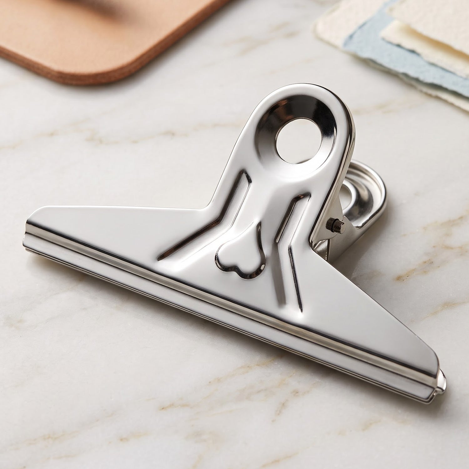 Binder clip used for office files and papers
