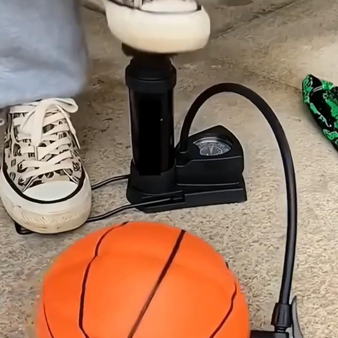 Mini foot pump foldable design