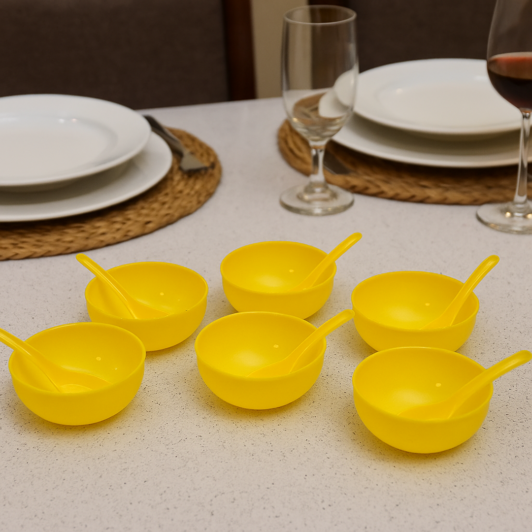 Soup bowl and spoon set product packaging graphic