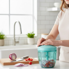 Manual vegetable chopper with 5 stainless steel blades