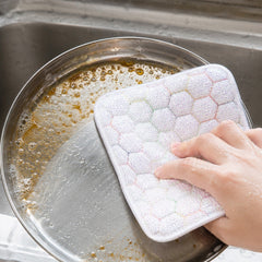 Scrub pad utensils cleaning