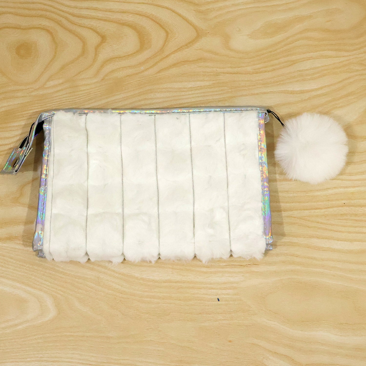 Makeup pouch travel use