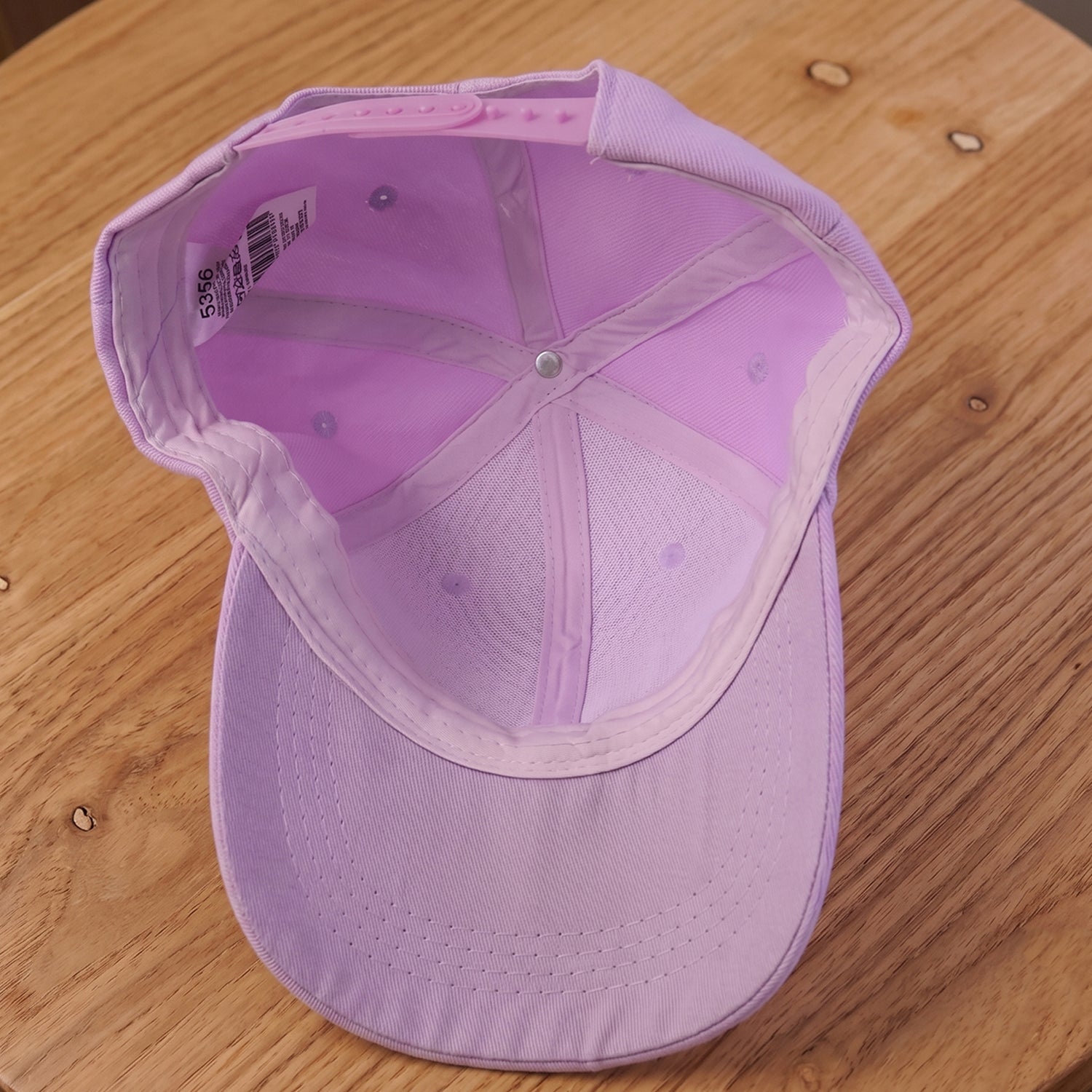 Embroidered cap outdoor use