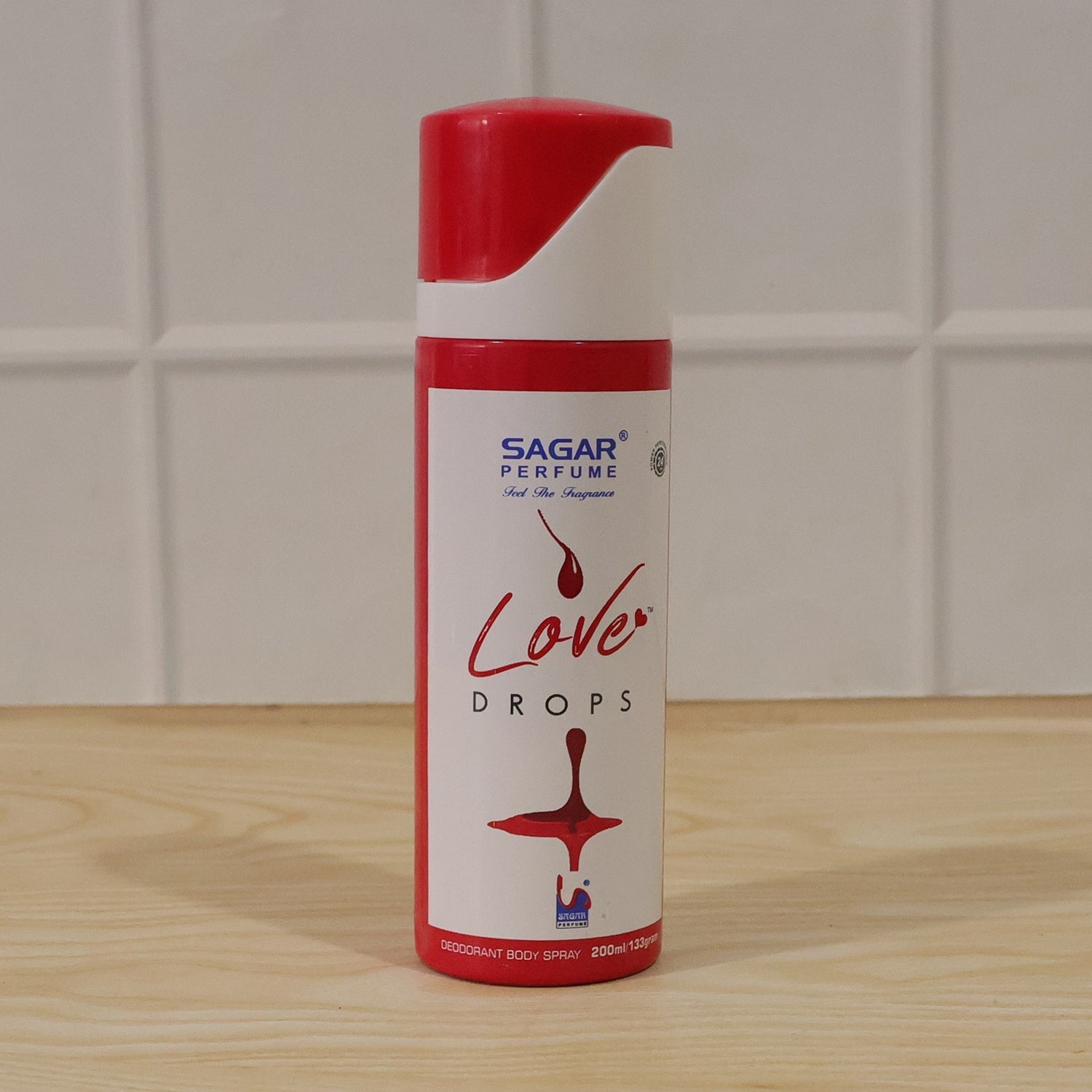 Love Drops body spray pack box