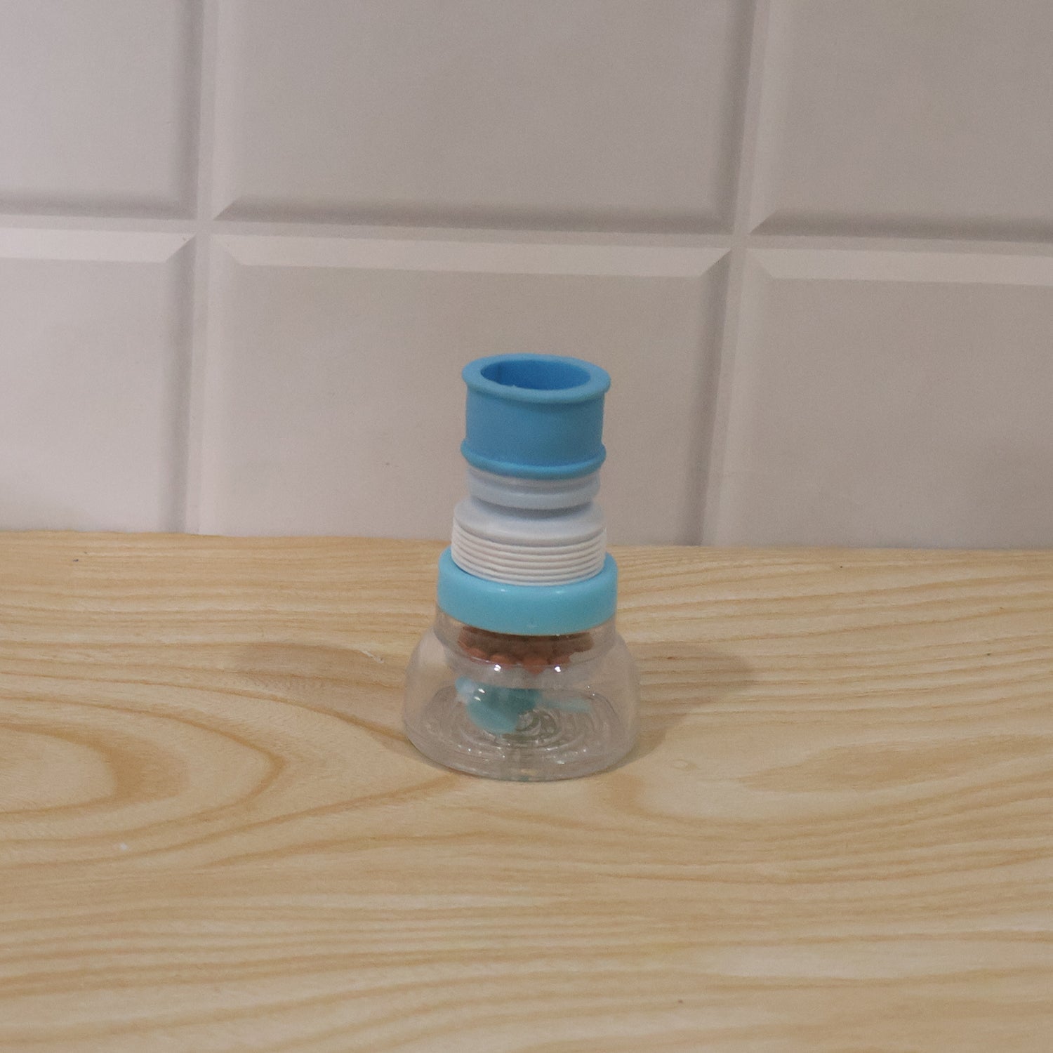 Live photo of plastic faucet water filter aerator