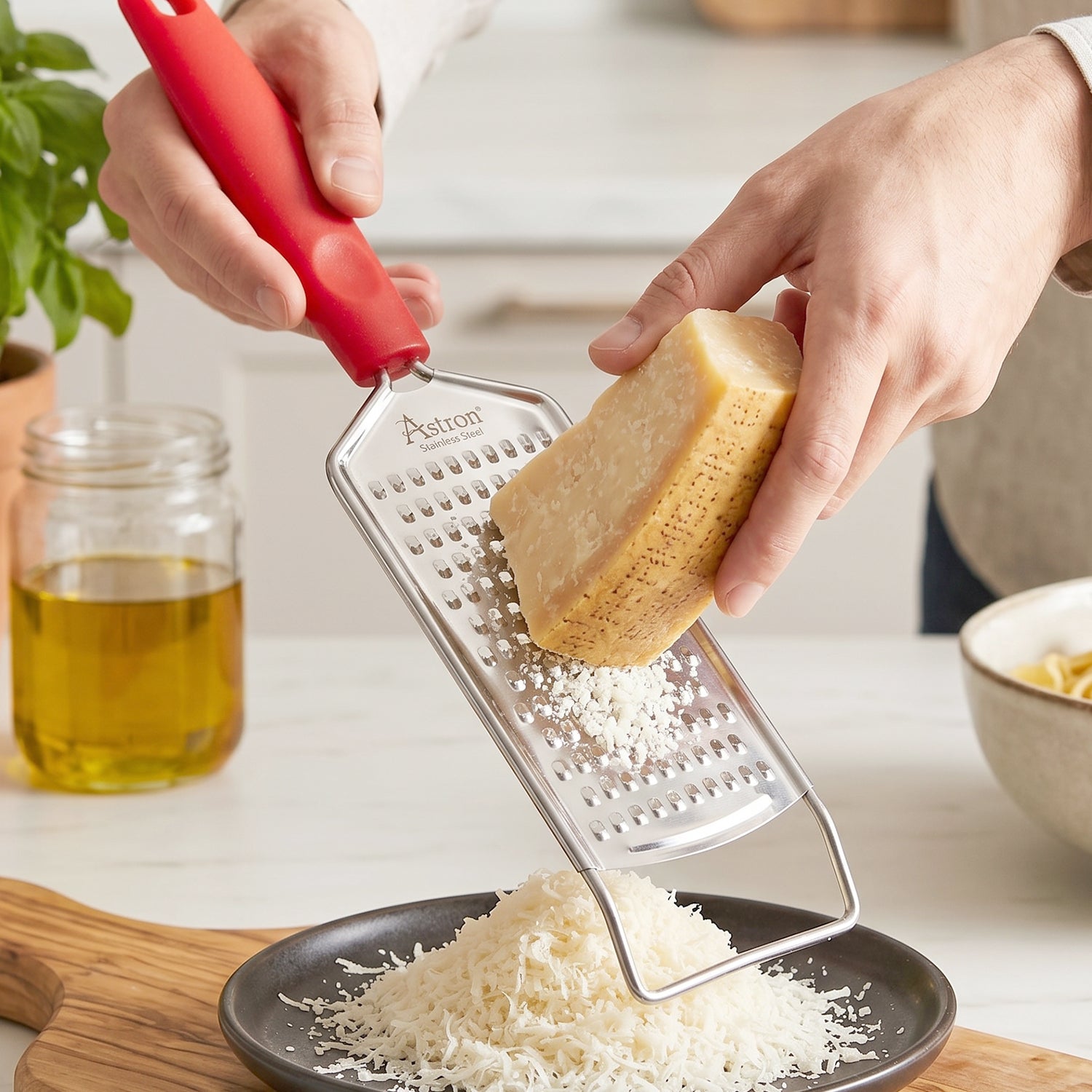 Handheld grater daily kitchen use