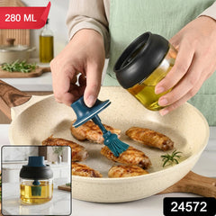 Round oil dispenser jar with brush lid, 1 piece