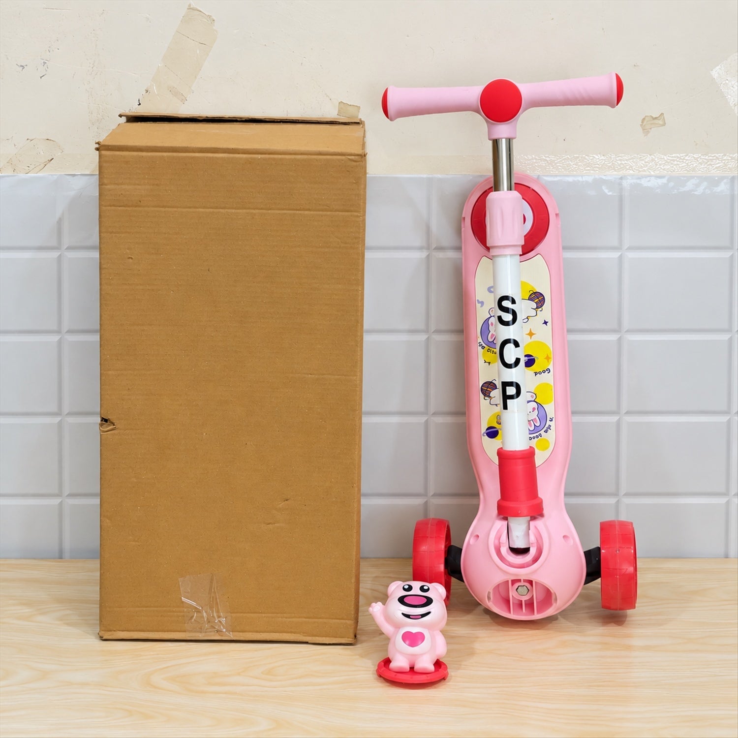Kids kick scooter riding use