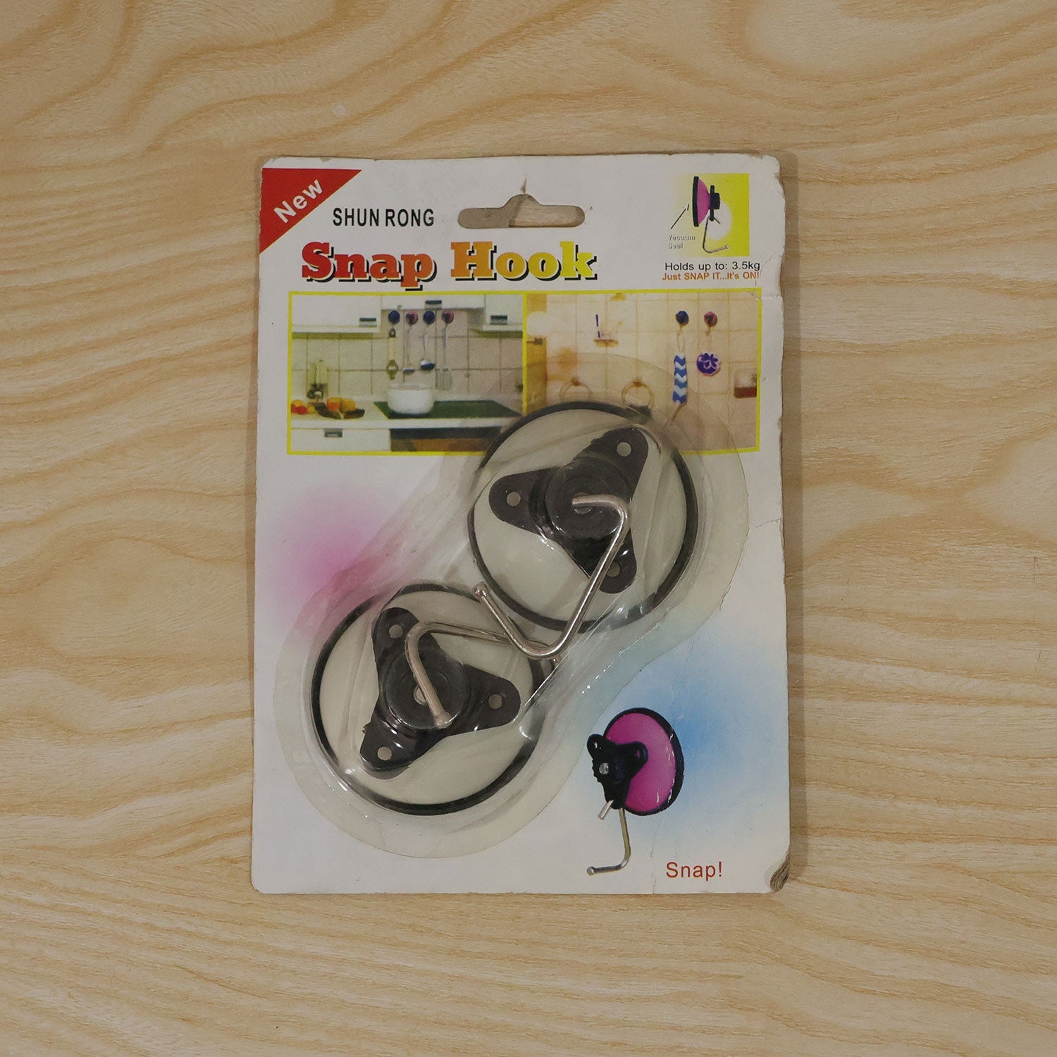 Suction wall hooks bathroom use