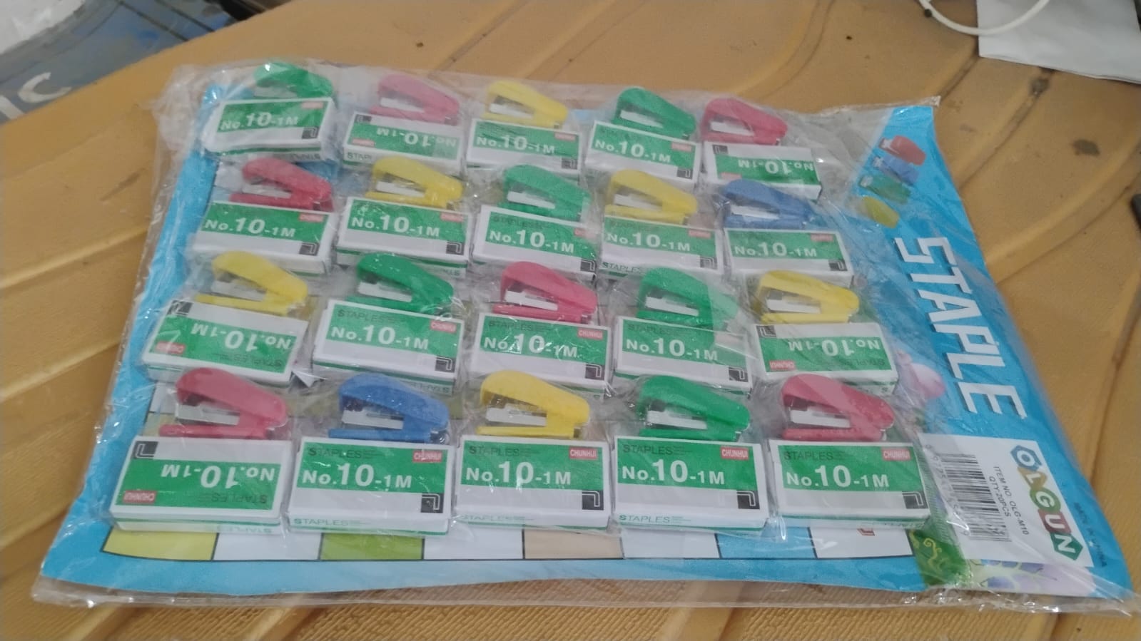 Mini Stapler Set Staples â€“ Assorted Colors | No.10 Staplers with Pins (20 pcs Set)