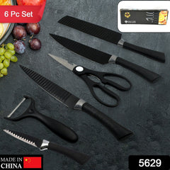 Stainless steel kitchen knives with ergonomic non-slip handles