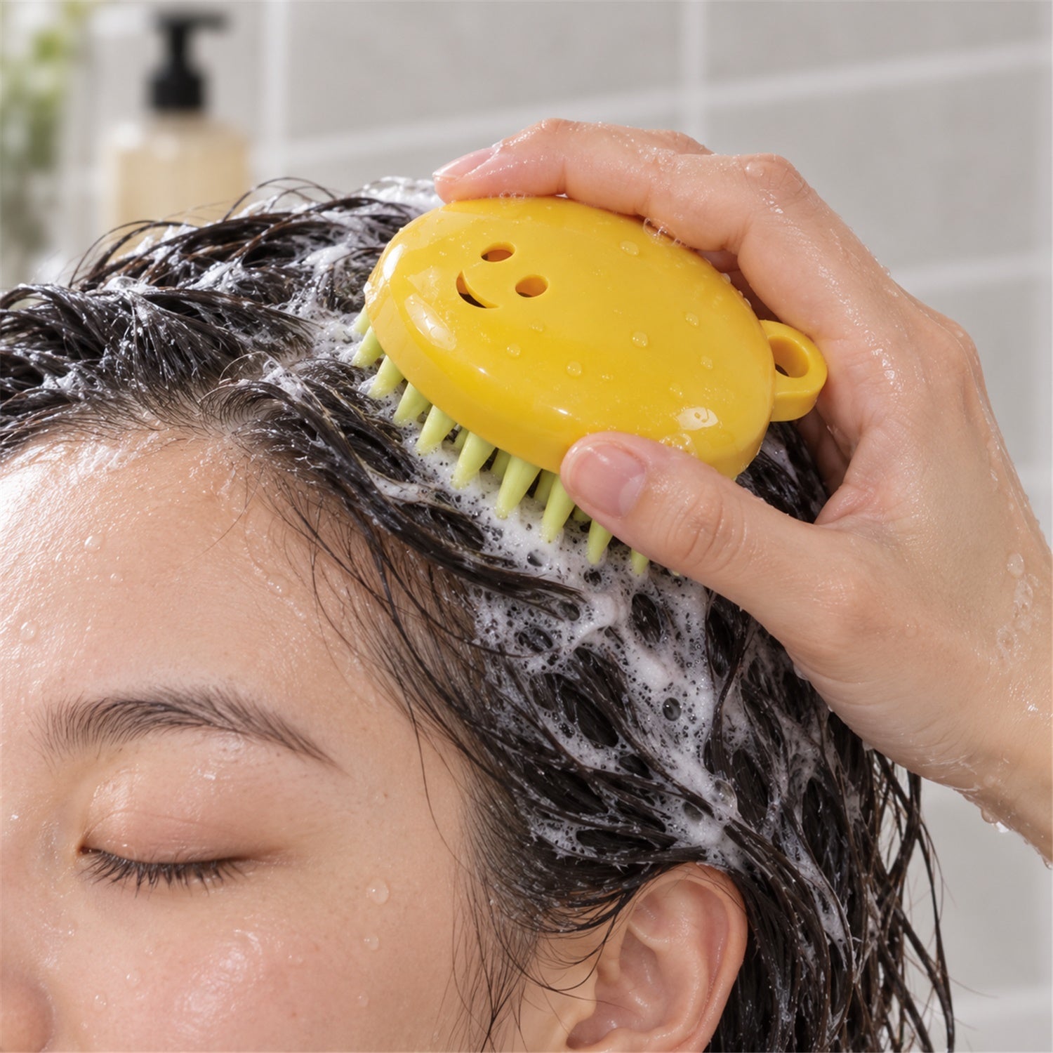 Yellow Scalp Shampoo Brush