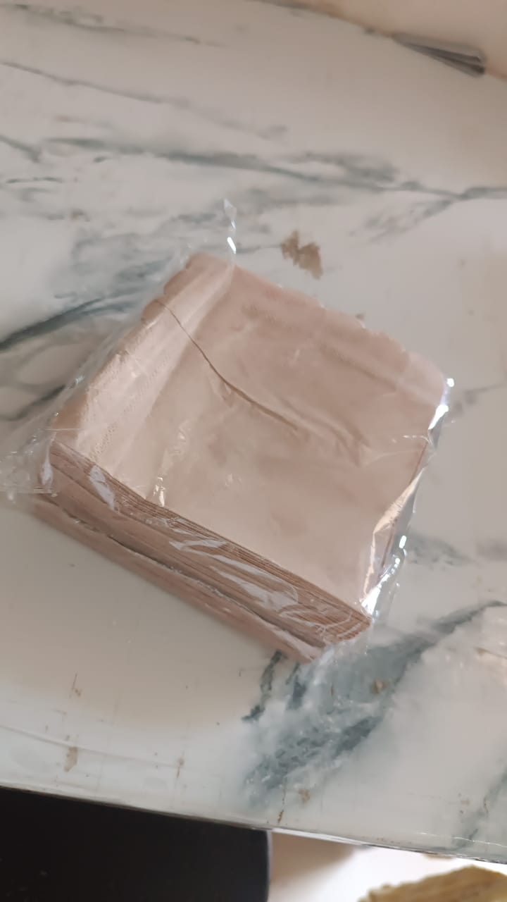 Scalloped Edge Tissue Napkins for Table Setting