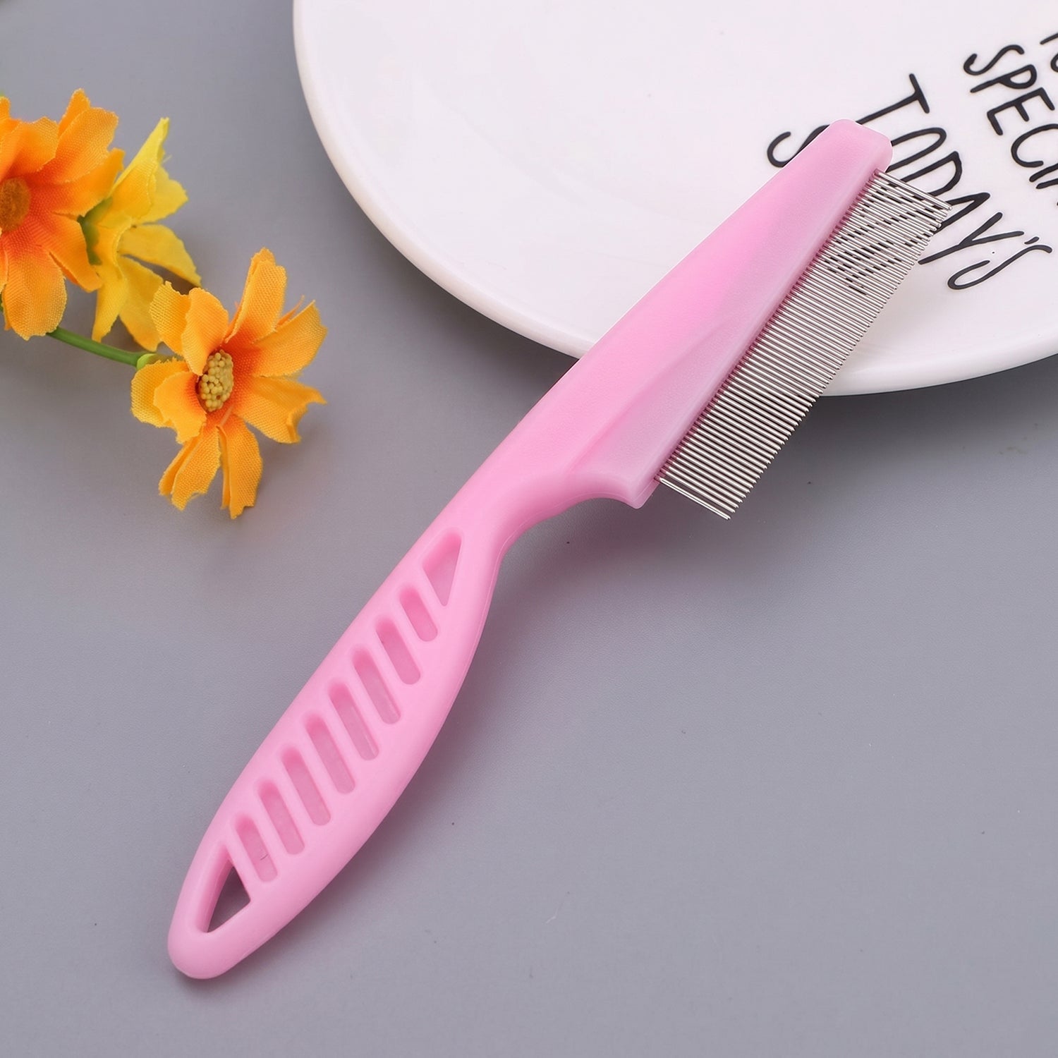 Pet grooming hair removal tool