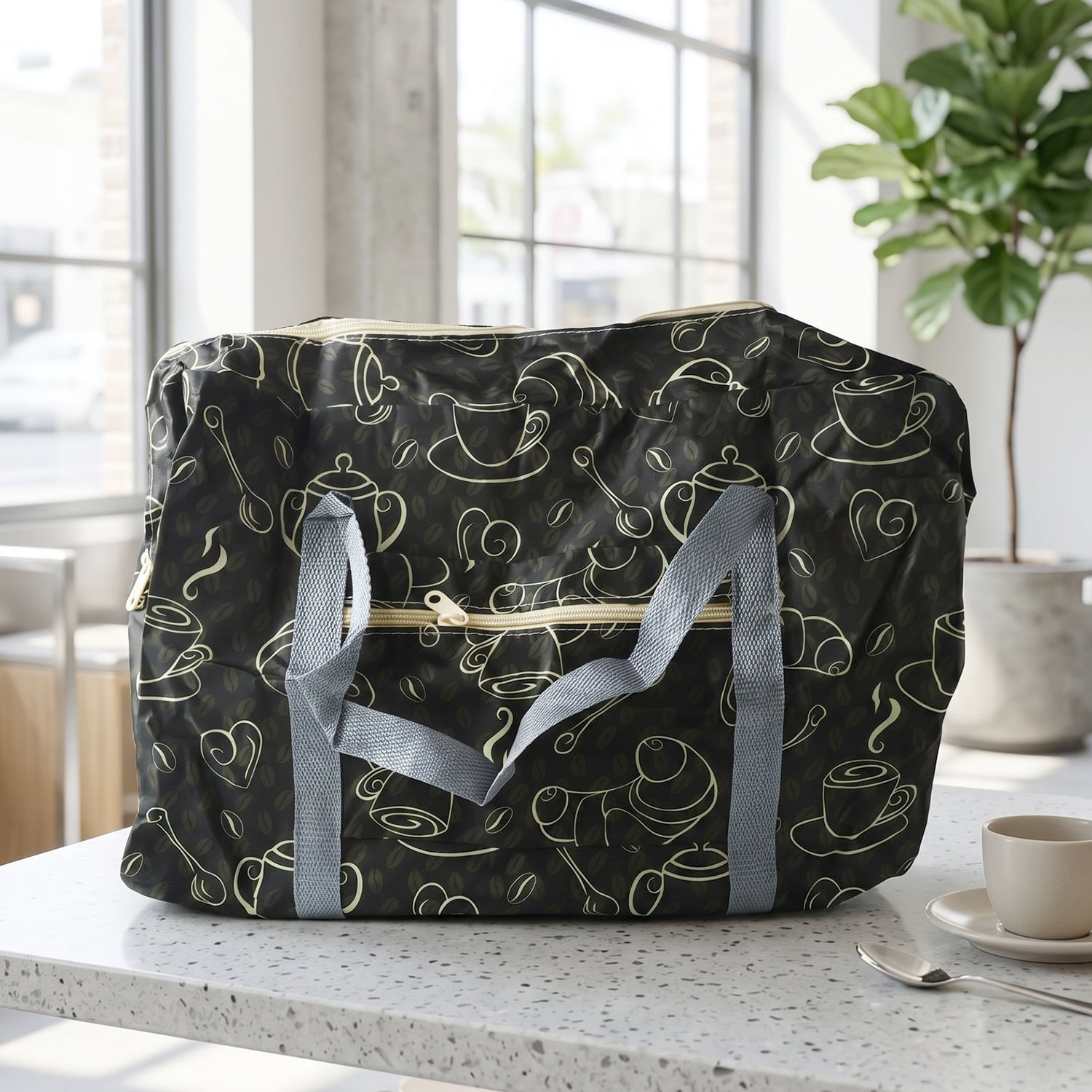 Multipurpose Foldable Storage Bag 45x30cm Travel Organizer with Handles (1 Pc)