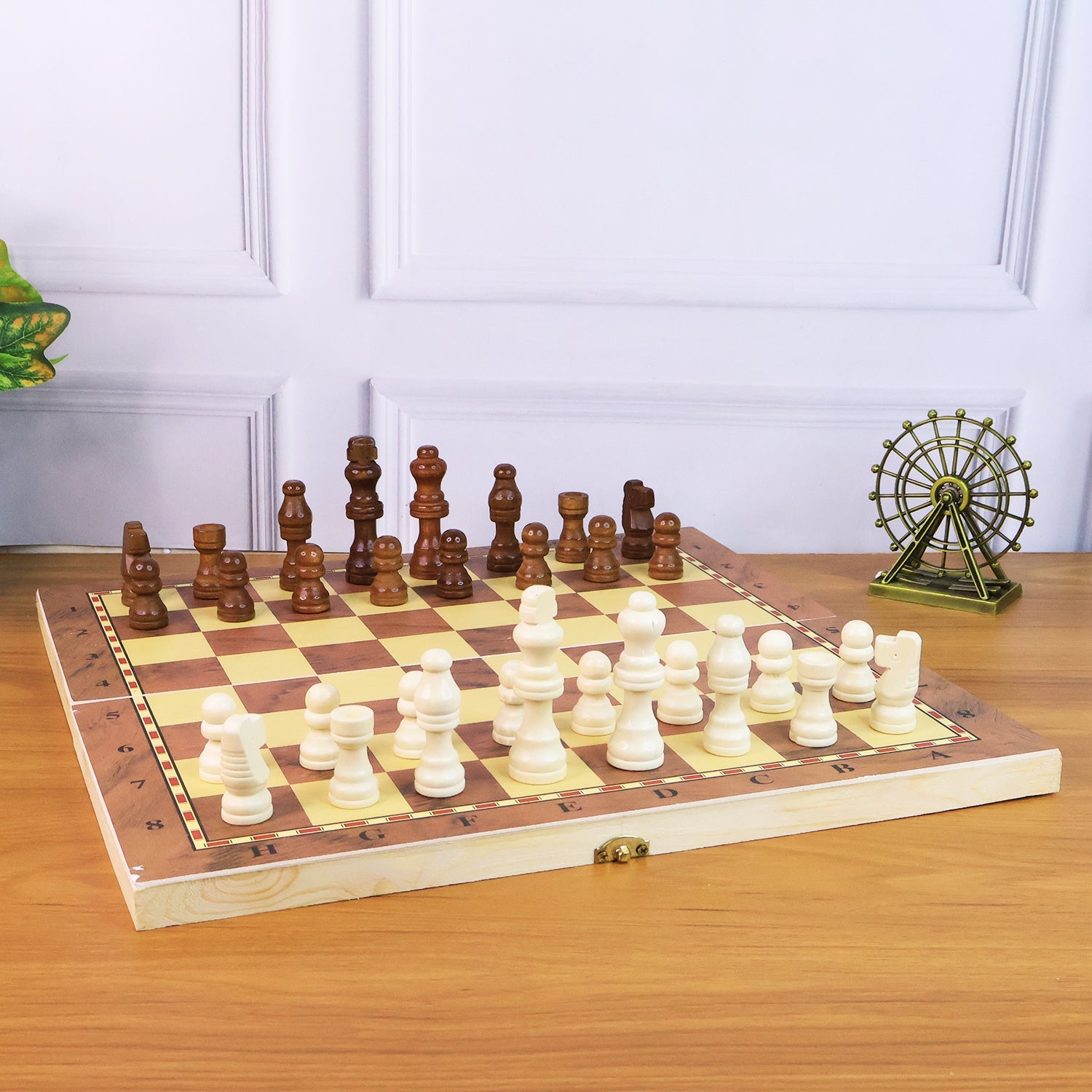 Foldable Wooden Chess Board Set (30 Ã— 30 Cm / 1 Set)