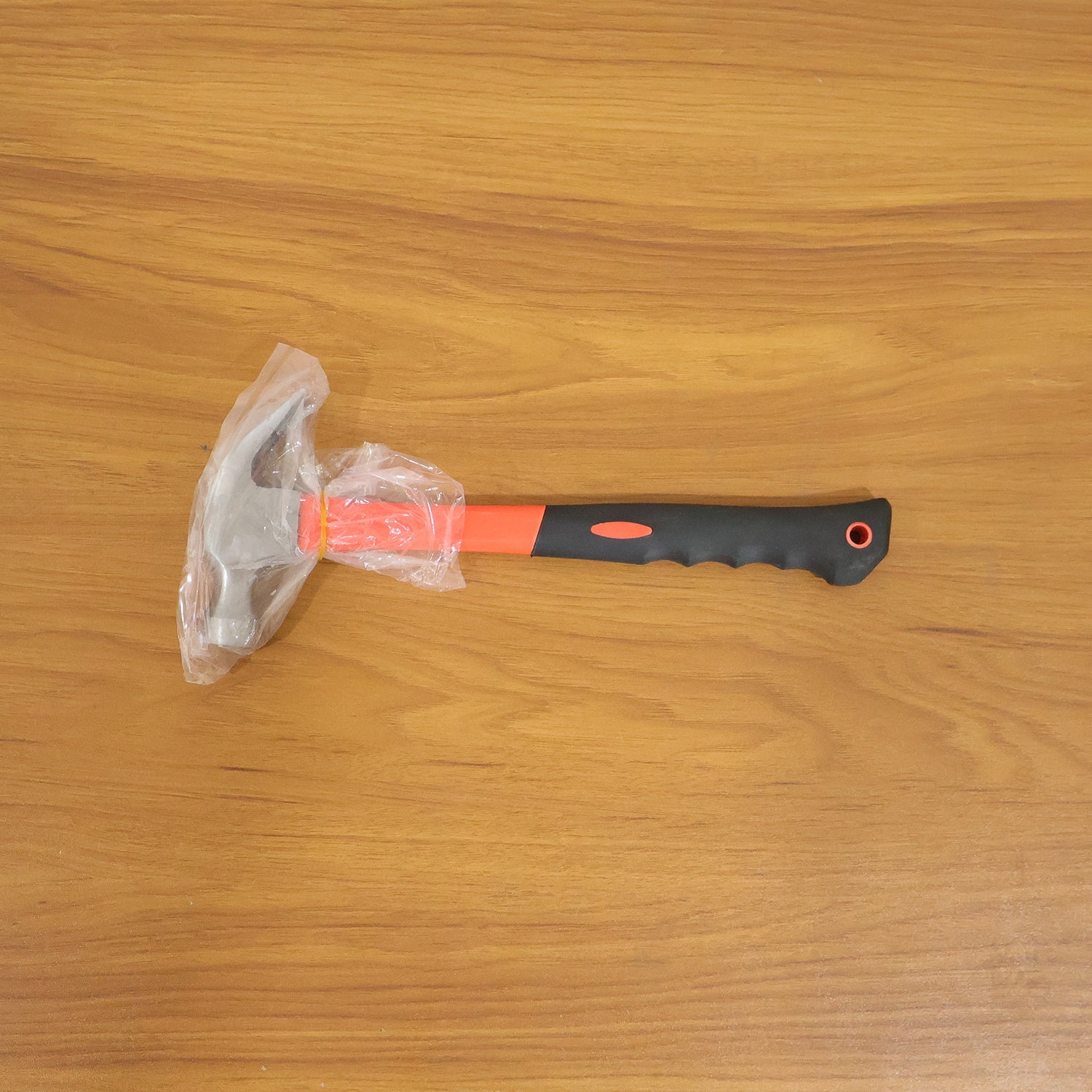 Claw Hammer with Ergonomic Handle (1 Pc, 28 Cm)