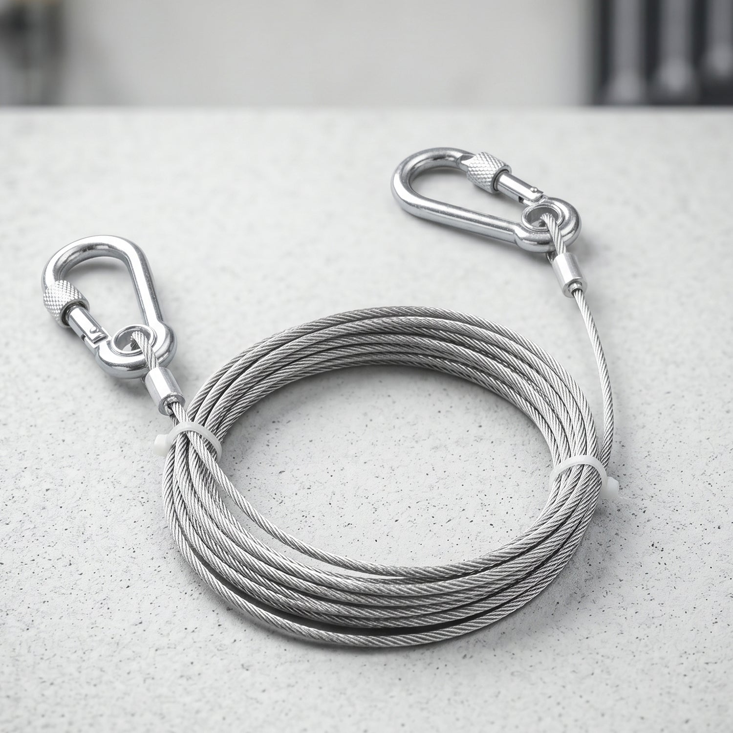 Versatile 5 meter stainless steel clothesline in use, effectively hanging laundry outdoors.