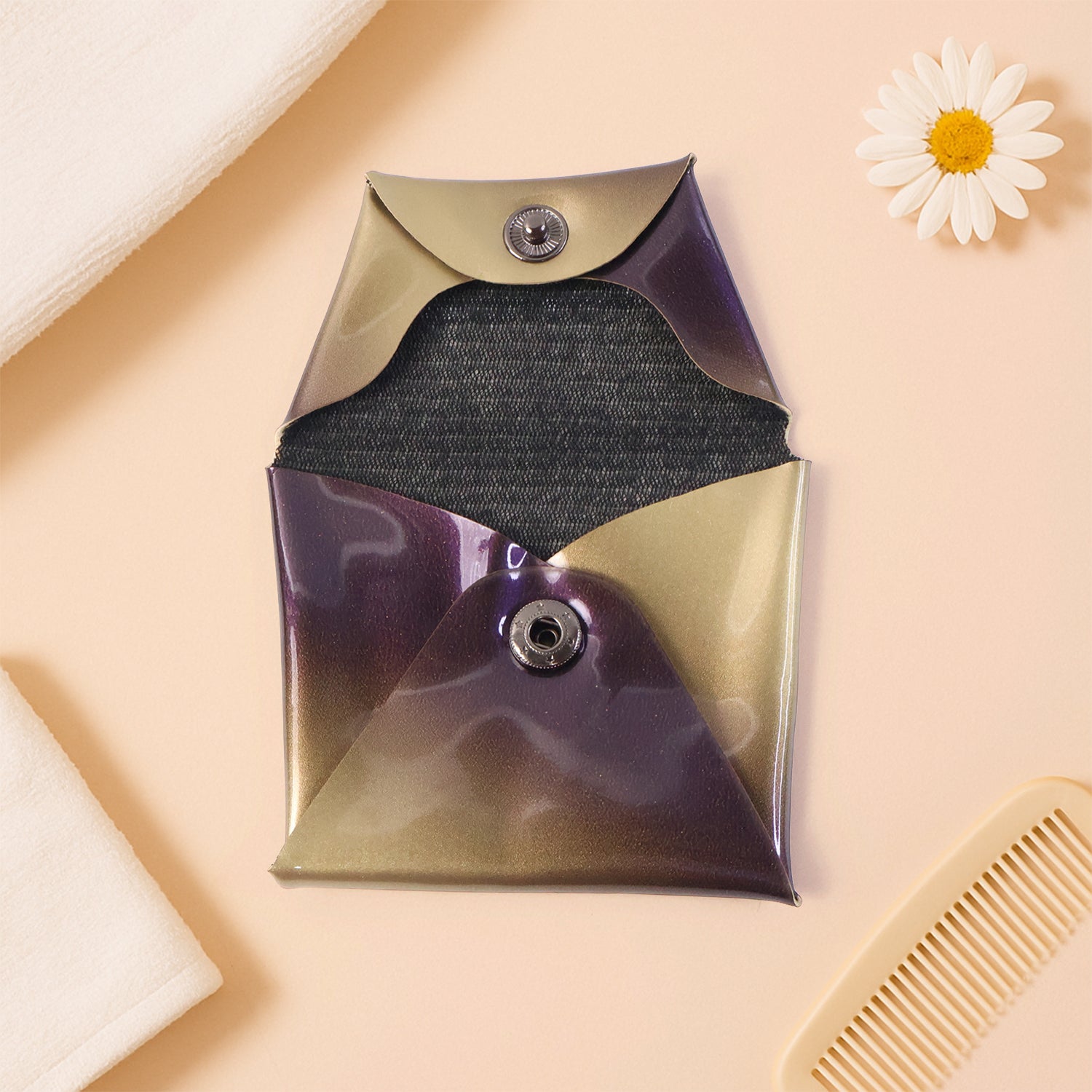Folded coin pouch compact size
