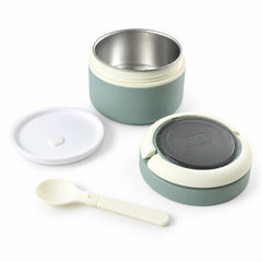 Detailed view of insulated airtight lunch box.