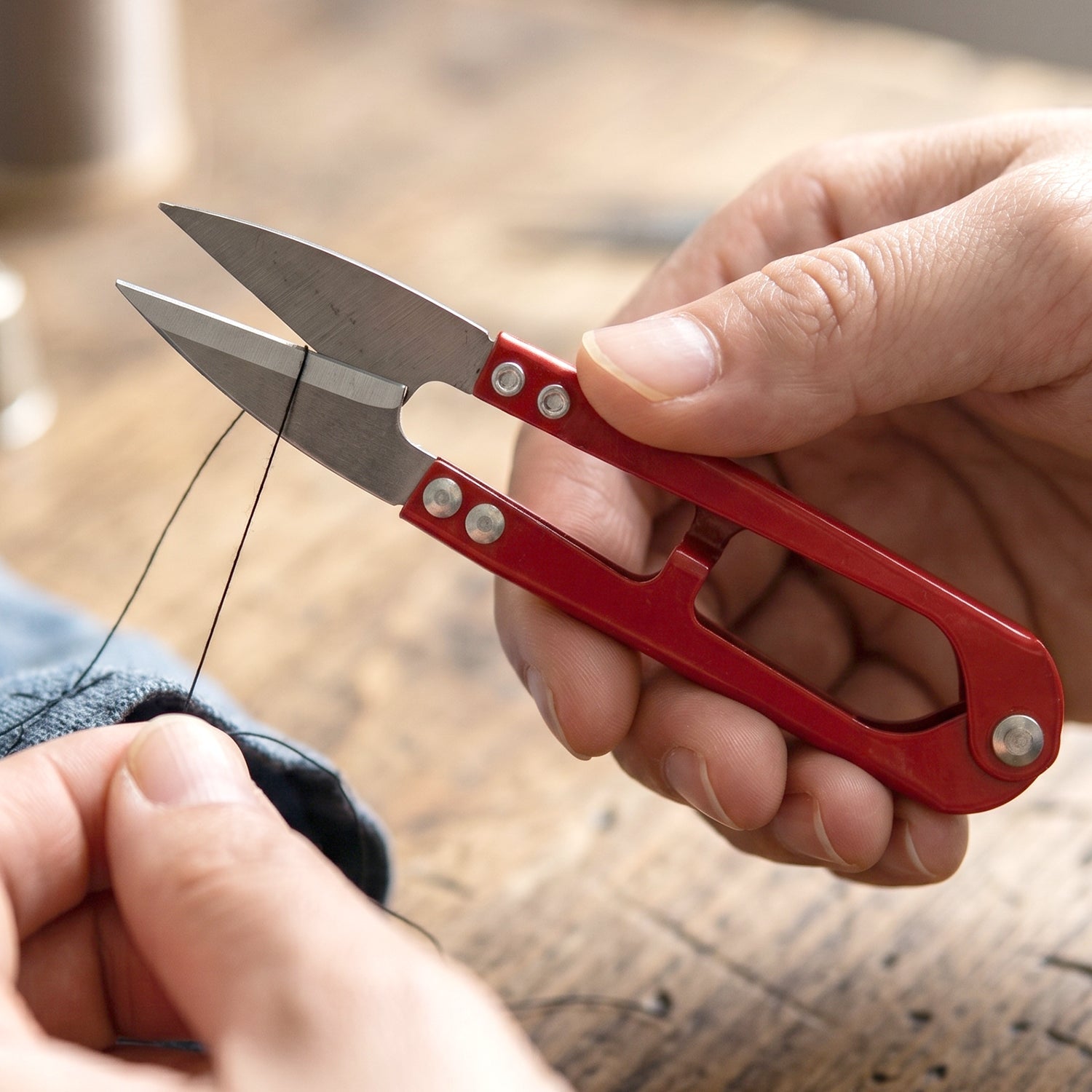Handheld snip scissors ideal for craft and sewing use