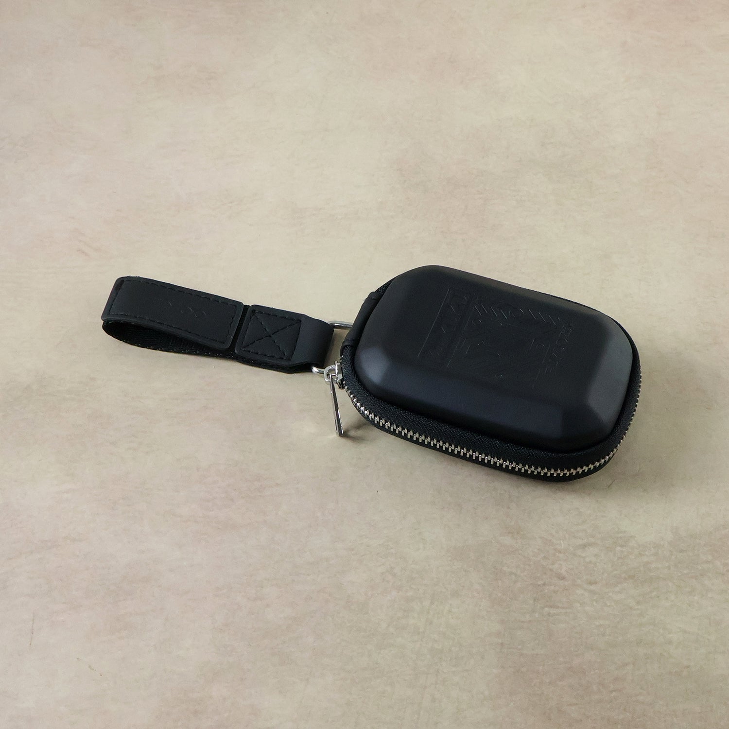 Premium Hard Shell Earphone Carrying Case with Zipper Closure