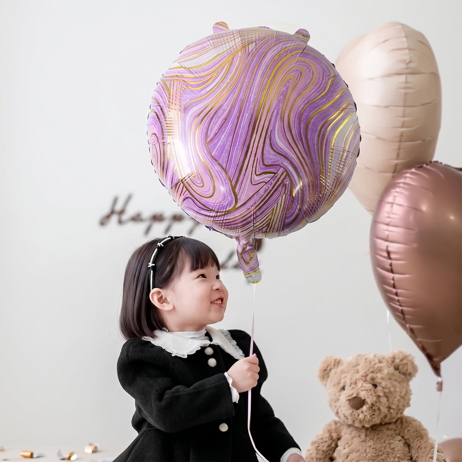 Shiny marble balloon backdrop