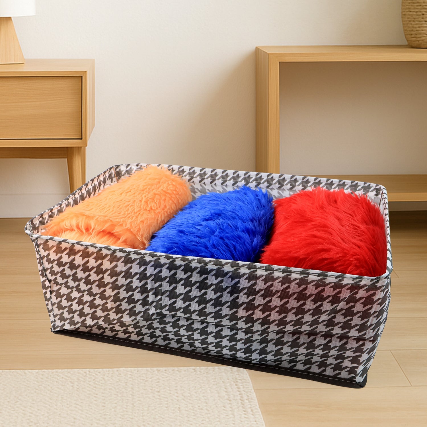 Folded canvas storage basket for easy storage