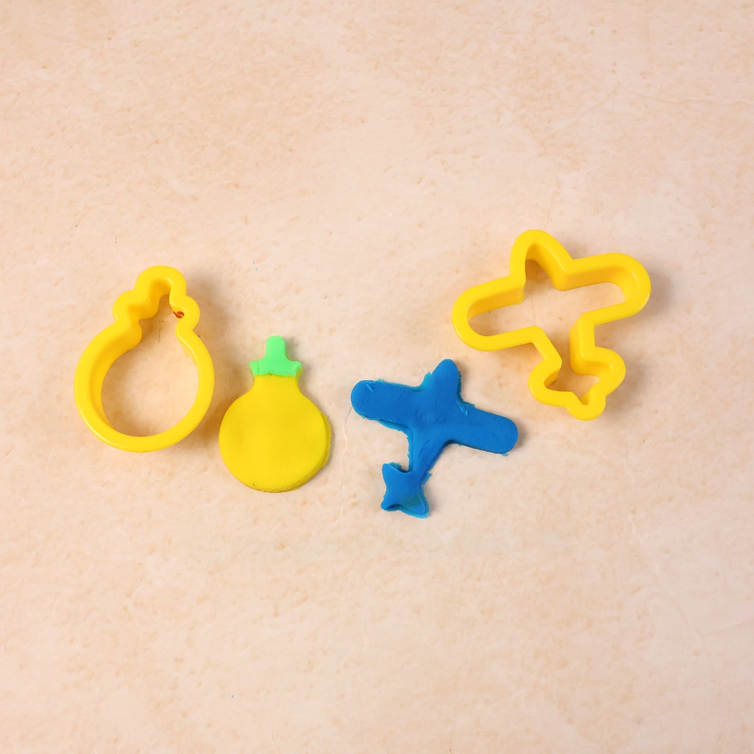 Frisky Dough Modelling Clay Set – 12 Multicolor Dough Sticks with Shape Cutters