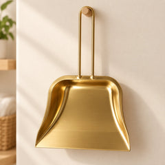 Dustpan loop handle detail