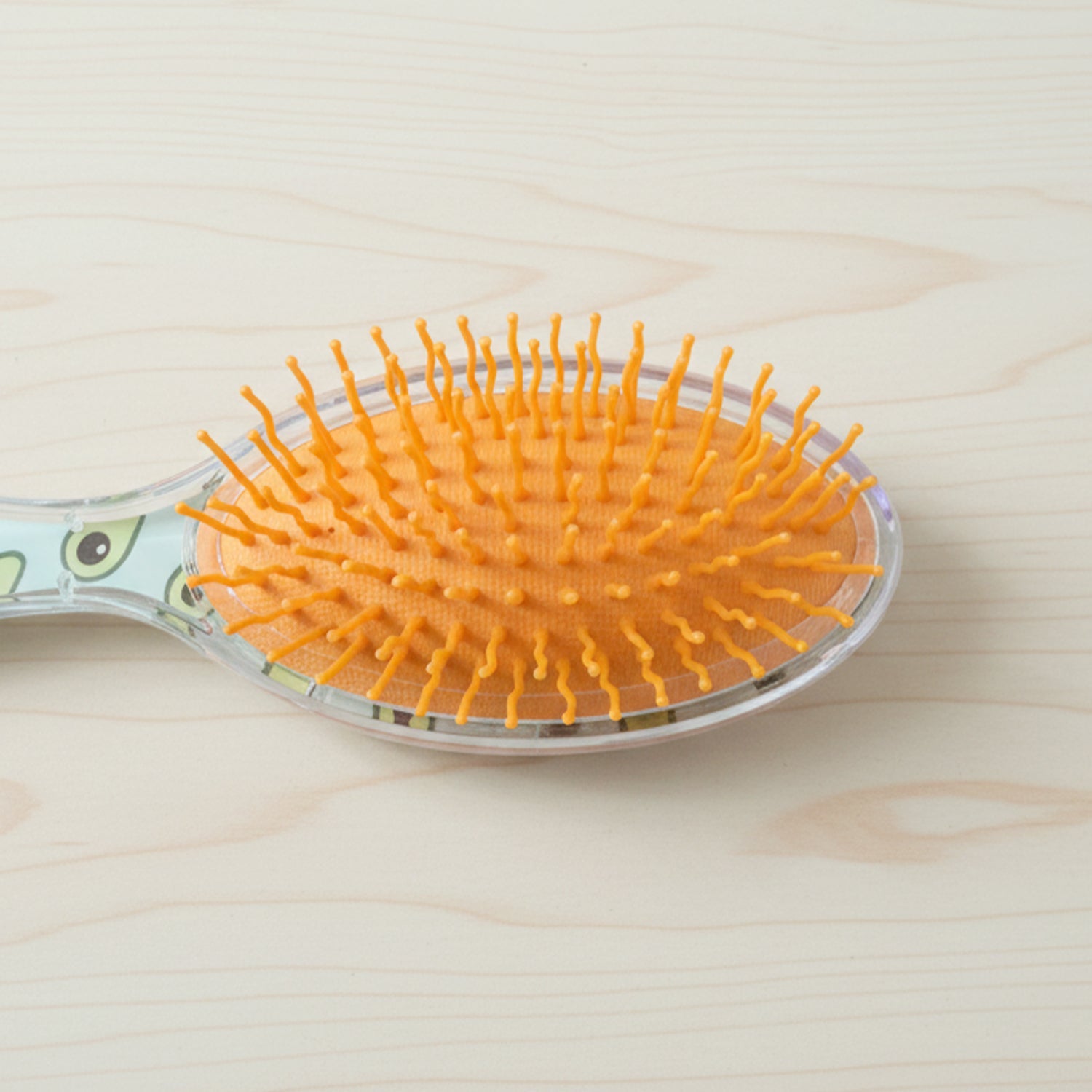Flexible bristles hair brush reducing hair breakage