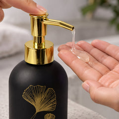 Soap dispenser pump detail