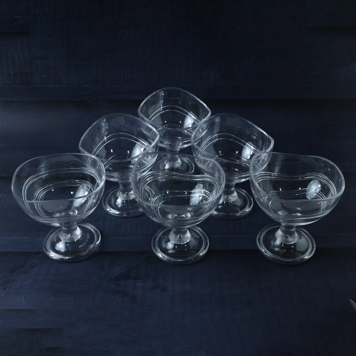 Single Supermom dessert bowl with elegant stem