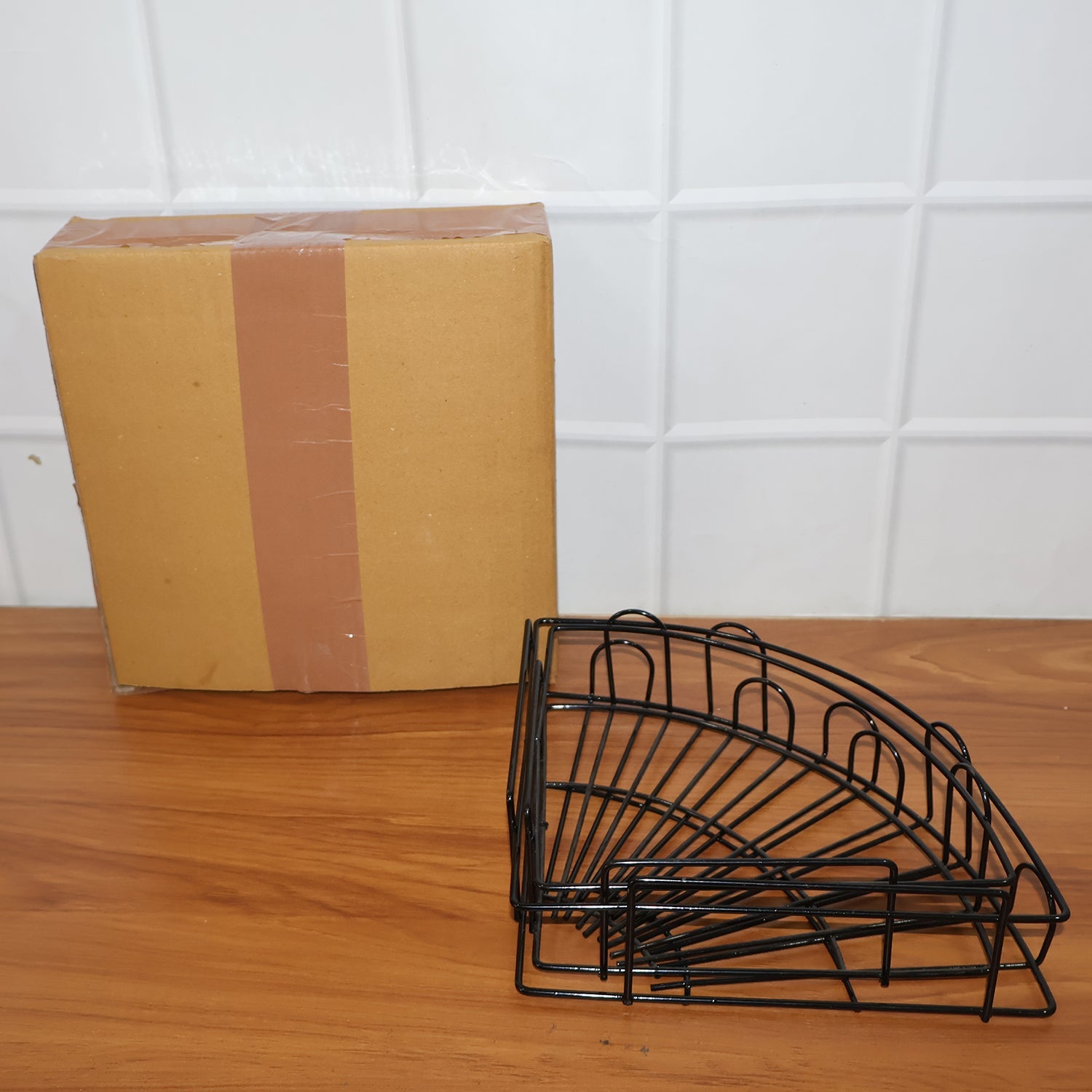 Living space with iron shower caddy corner installed