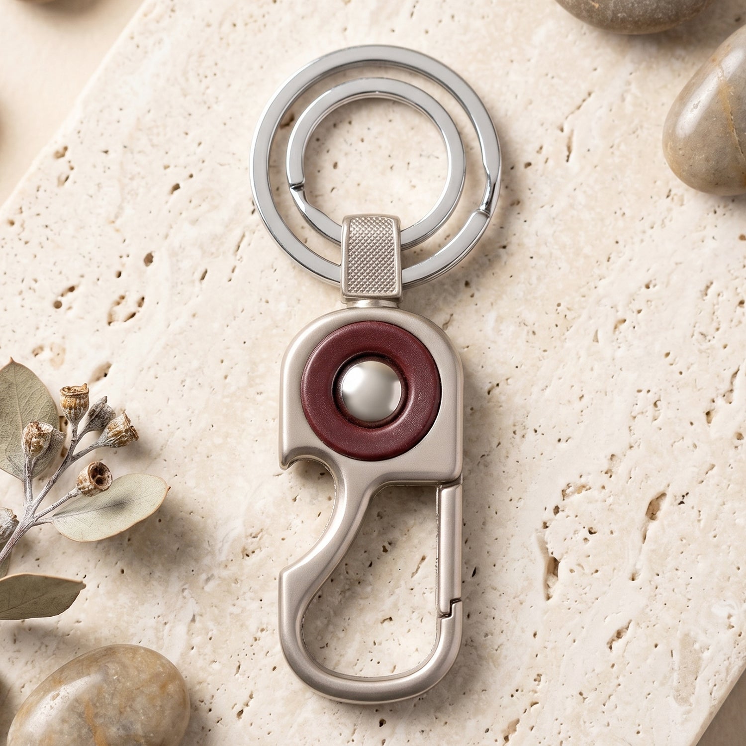 Heavy Duty Metal Key Holder with Secure Lock Keychain (1 Pc)
