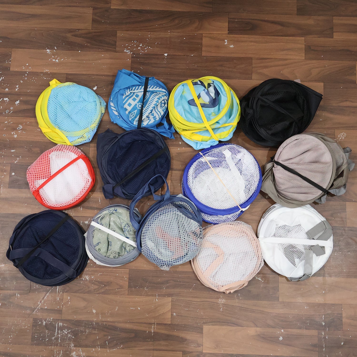 Foldable Mesh Laundry Basket Clothes Storage Bag (1 Pc, Mix Design & Size)