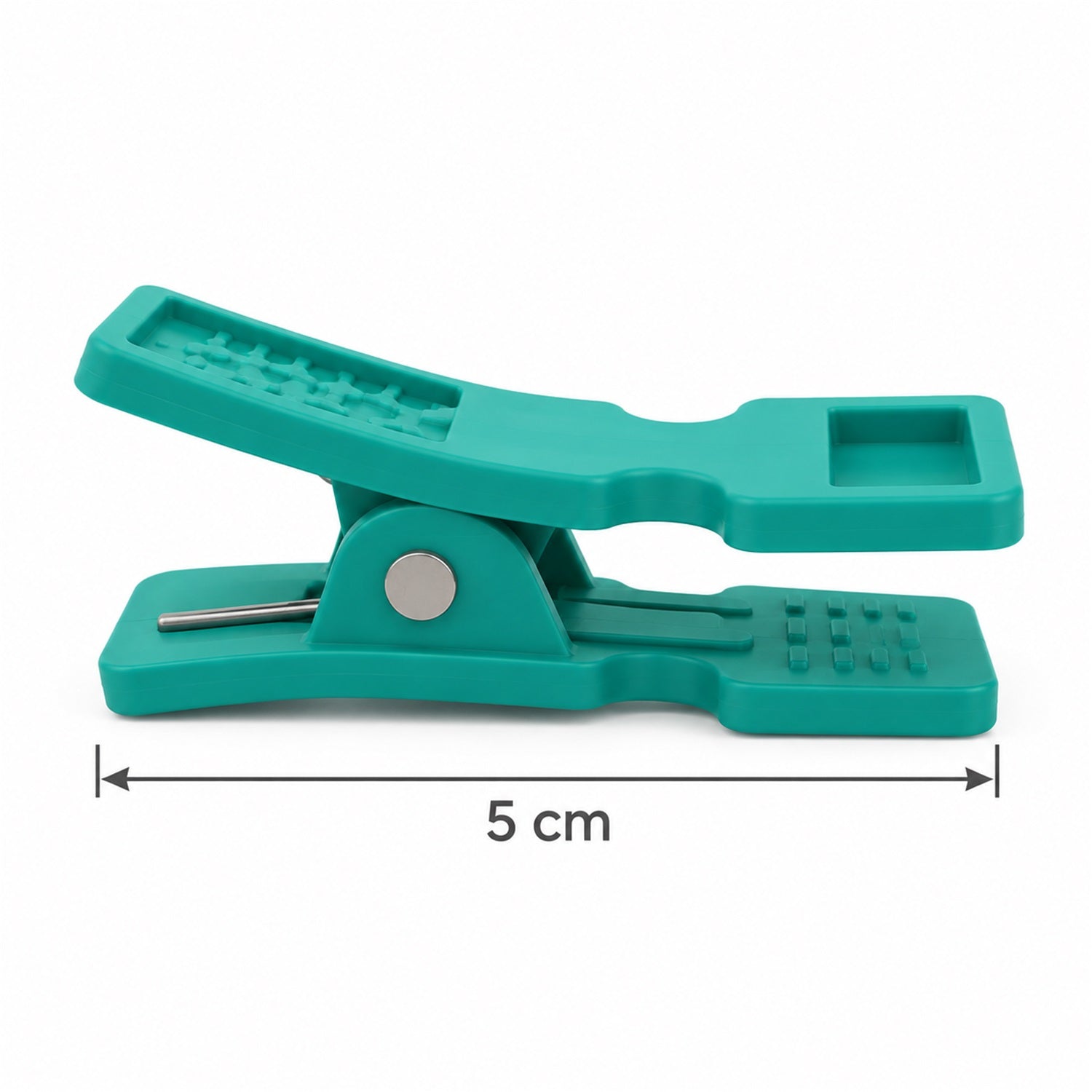 A single teal plastic clothes clip is shown from the side, with a measurement indicating its length as 5 cm.