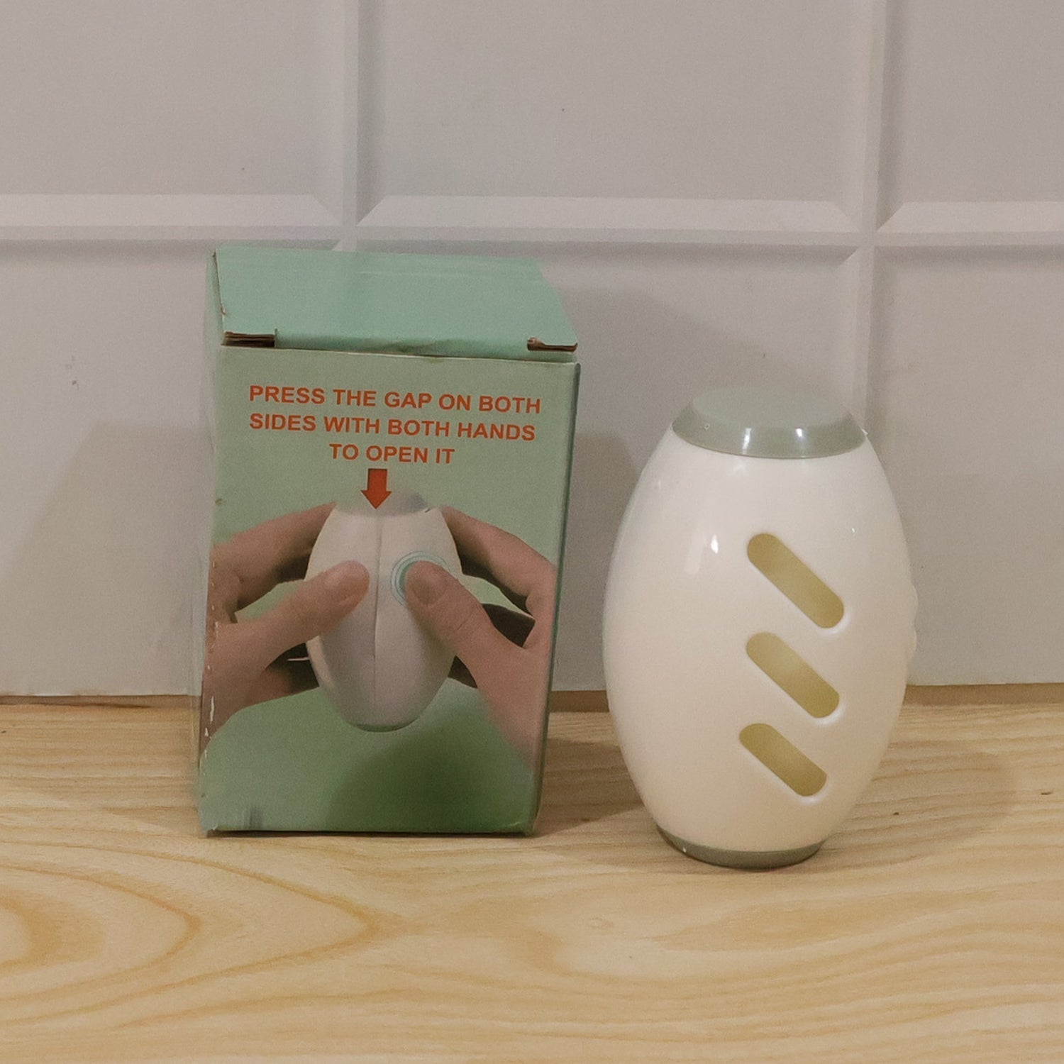 Reusable lint roller in hand