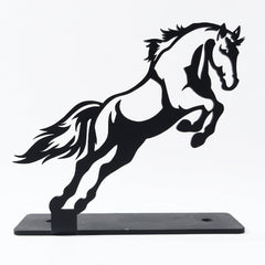 elegant horse figurine sculpture