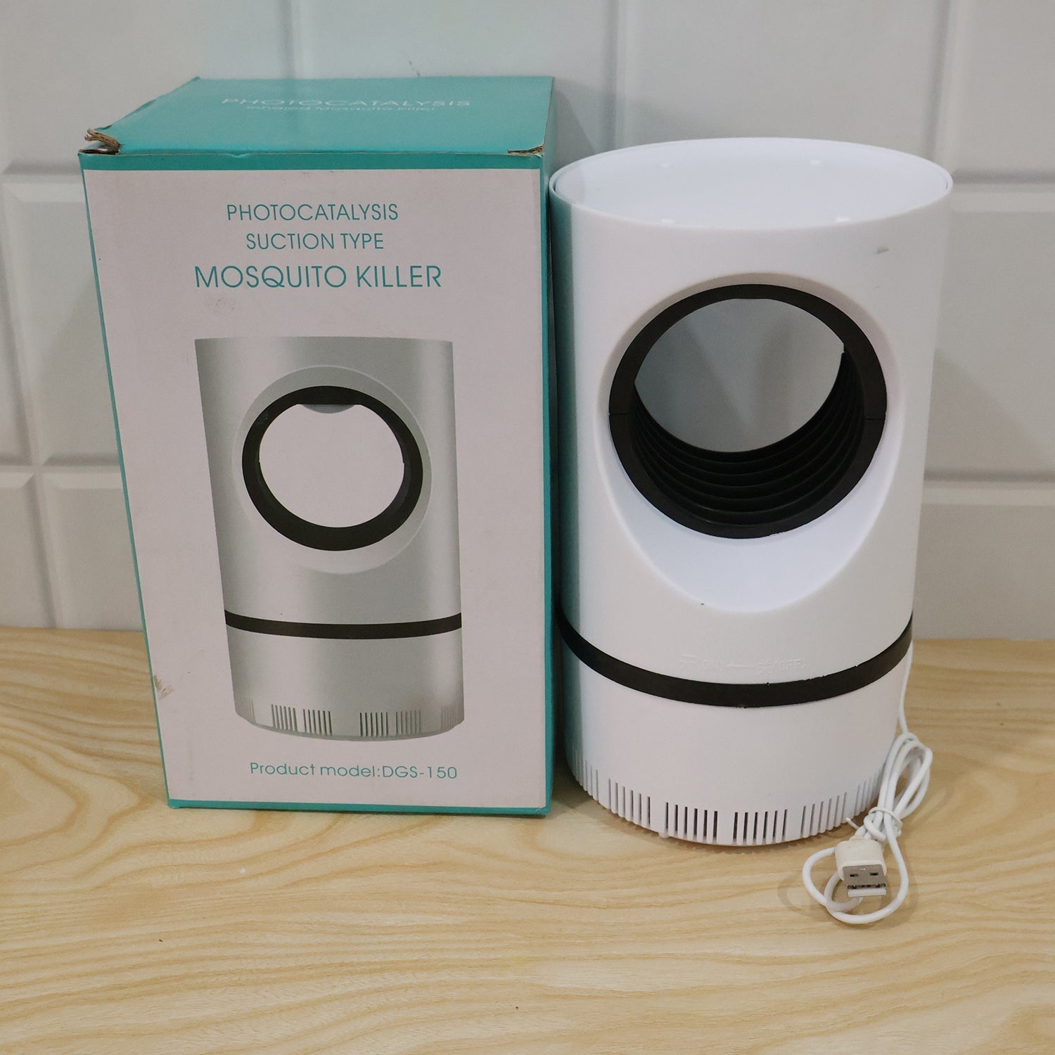 Electric USB Mosquito Killer Lamp Suction Trap Indoor Insect Killer (1 Pc)