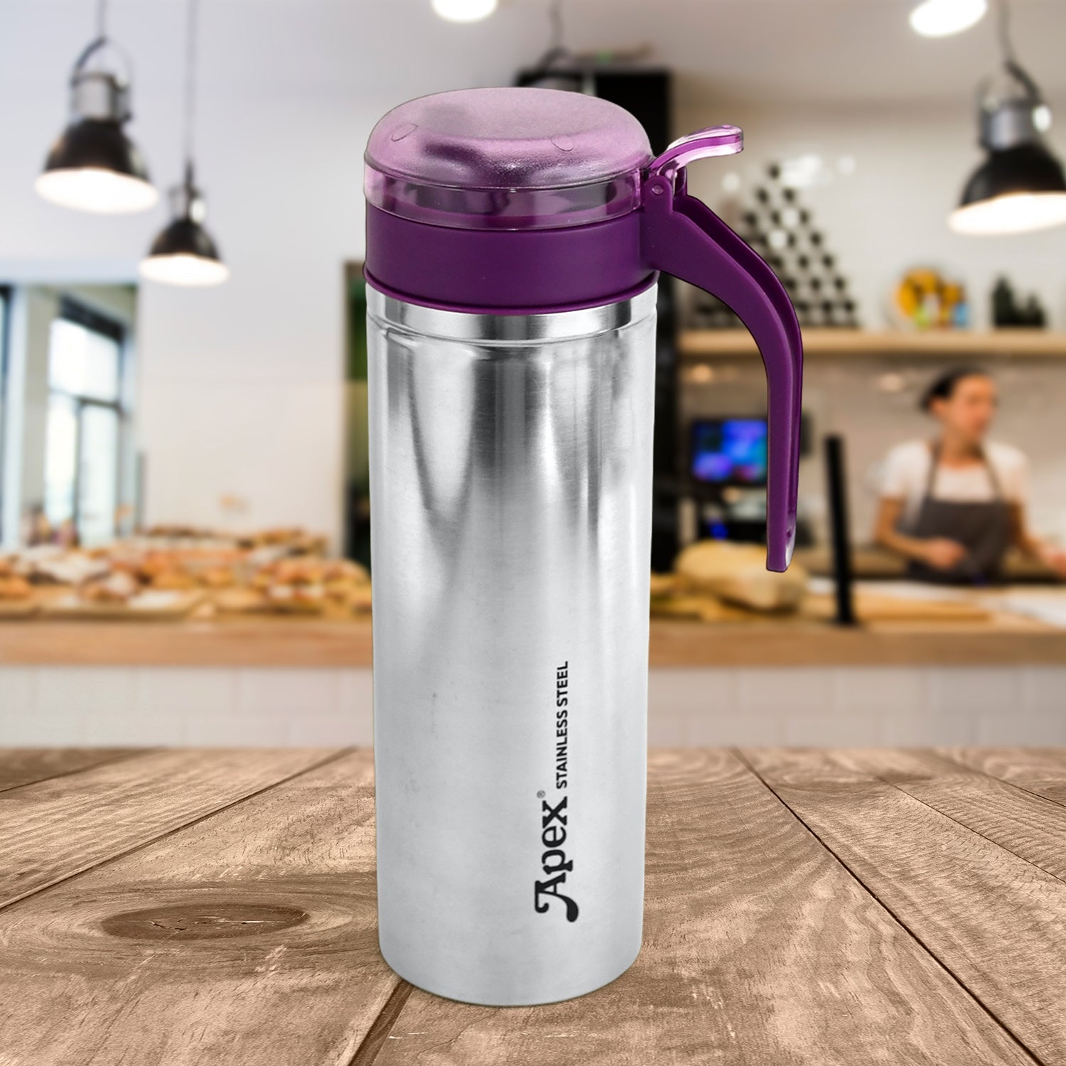 Oil bottle with anti-drip spout