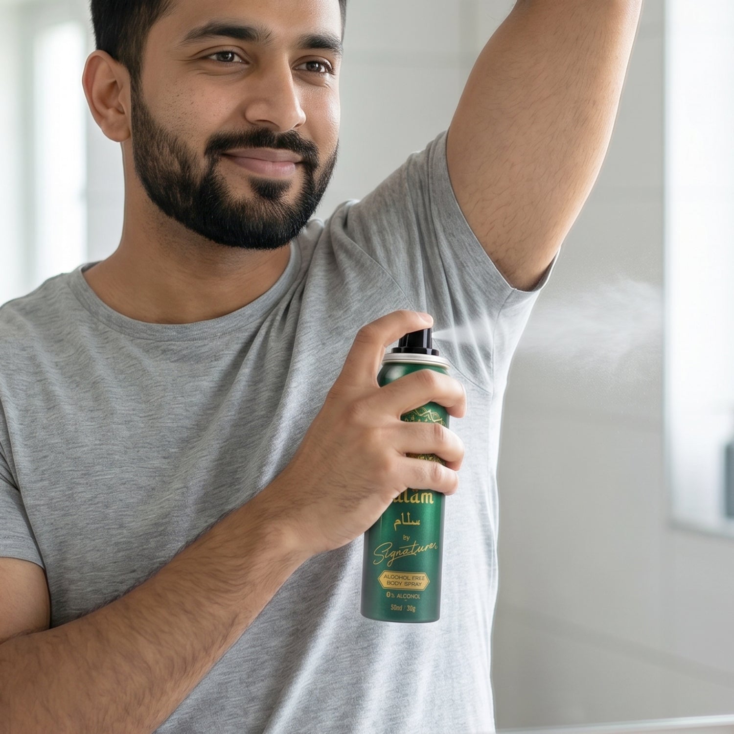 Signature Salam alcohol free body spray front view