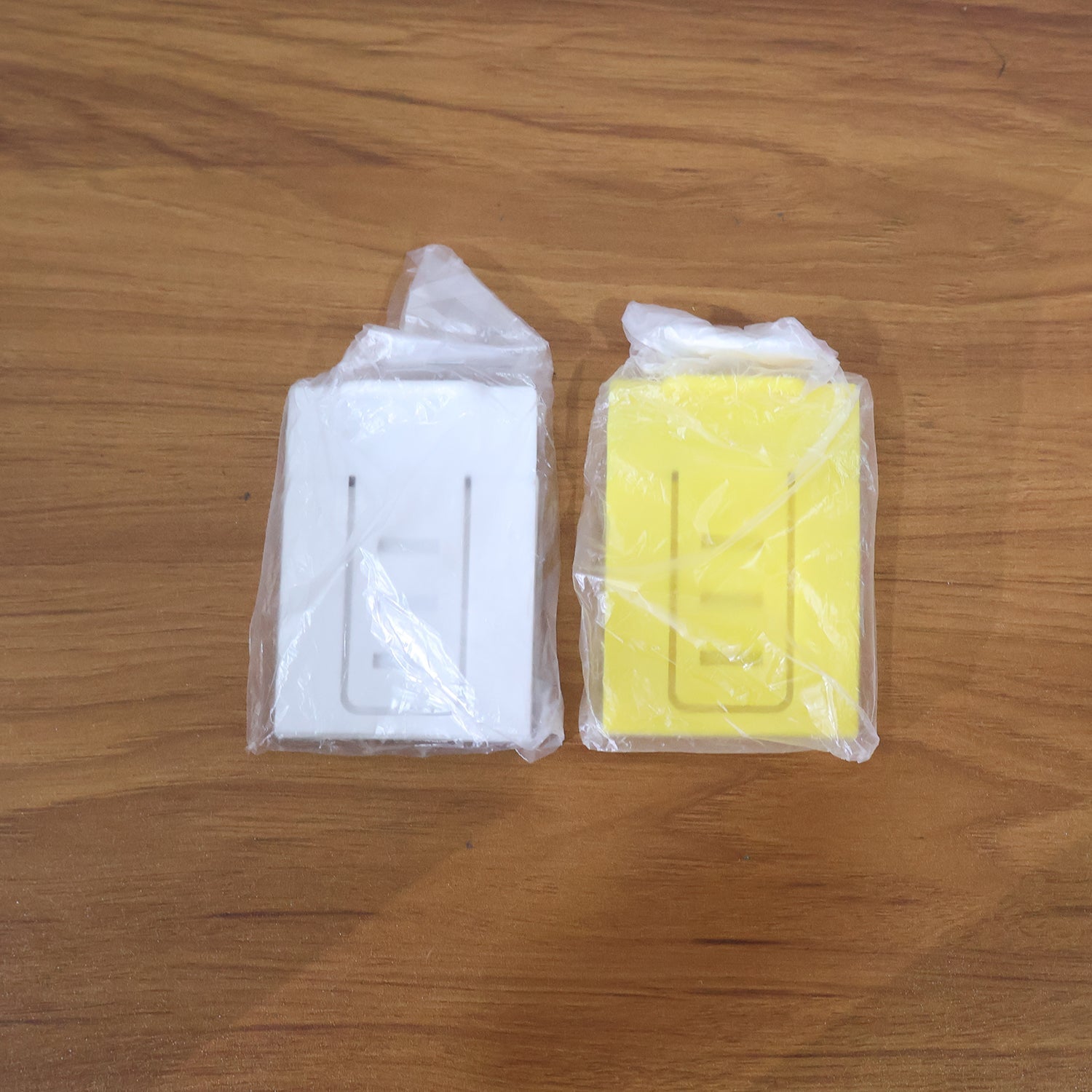 Adjustable Foldable Plastic Mobile Phone Stand â€“ Portable & Stable