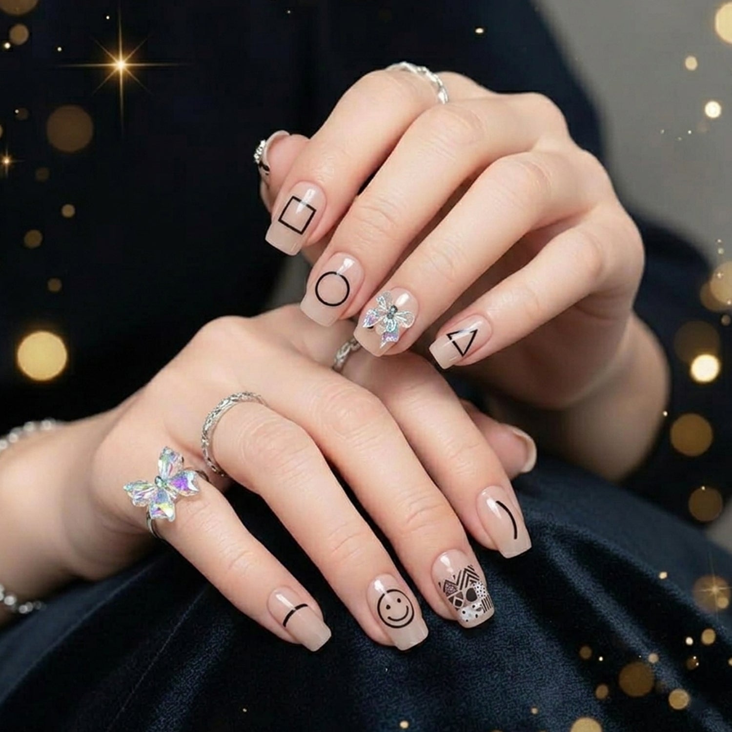 False nails glossy design